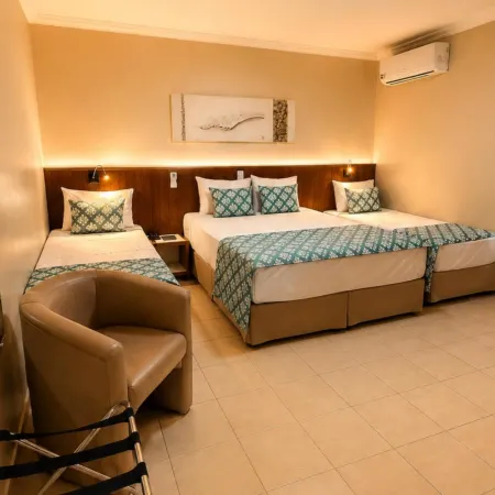 Hotel Riviera Lins Отели в г. Линс