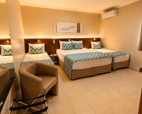 Hotel Riviera Lins Các khách sạn ở Lins
