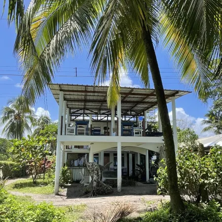 Hotel Pura Natura Beachfront Tortuguero