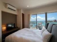 Seaside Condominium Rana Chatan - Balkoner