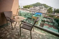 City View Residence - bar