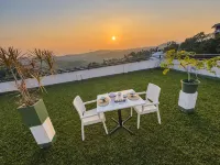 Red Chillies Nature Inn - Inns