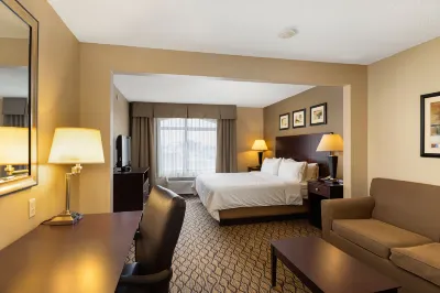 Holiday Inn Express Bloomington West Hotels near ALDI