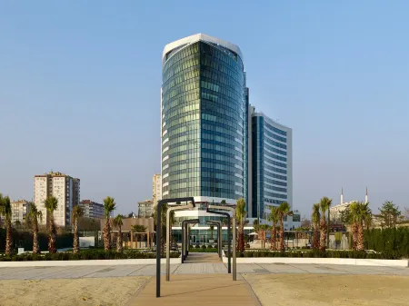 Hyatt Regency Istanbul Atakoy Отели рядом с достопримечательностью «Музей авиации»
