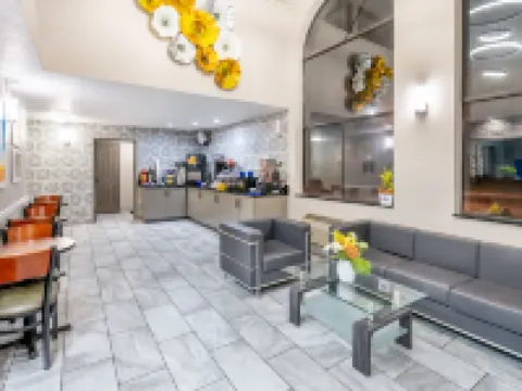 Days Inn by Wyndham Los Lunas Hotels in Valencia County