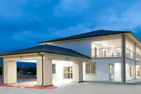 Super 8 by Wyndham Colorado City Hotels in Colorado City