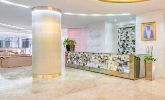 Qabila Westbay Hotel