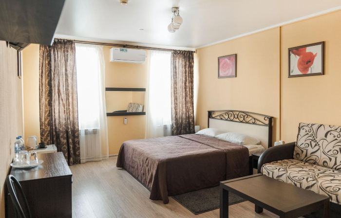 Kontinent Hotel