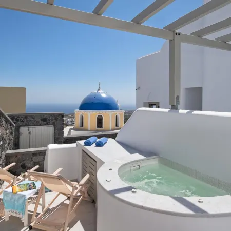 Altemar Suites