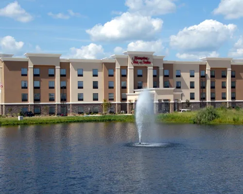 Hampton Inn & Suites Mount Pleasant Hotels in Titus County