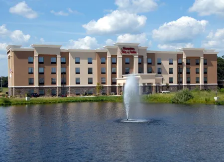 Hampton Inn & Suites Mount Pleasant Отели в г. Маунт-Плезант