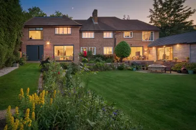 Westleigh Hotels near Epsom