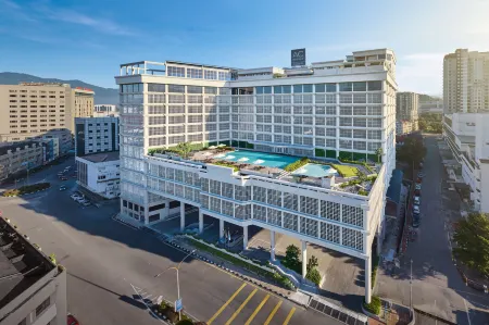 AC Hotel by Marriott Ipoh Отели рядом с достопримечательностью «Yasmin Ahmad at Kong Heng Museum»