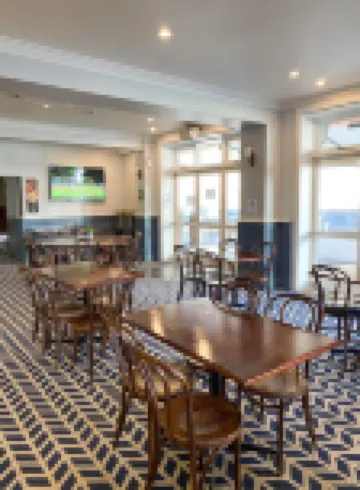 Romano's Hotel & Suites Wagga Wagga