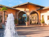 Il Piccolo Castello Hotels in Monteriggioni