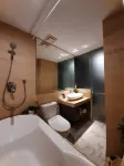 Art Deco Apartemen Lavender Studio Bathtub by Gps