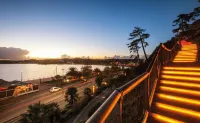 The Grand Hotel - Ocean View