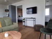 Stracta Apartments - Apartments