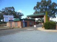Grong Grong Motor Inn Hotels in Junee