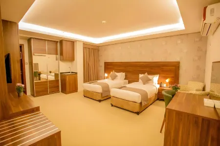 Oyyo Plaza Hotel Apartment