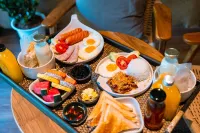 Salty And Sunny Koh kood Hotels in 