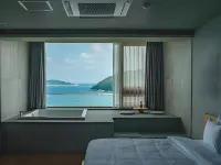 ホテル サンサン & プライベート サンサン プール ヴィラ