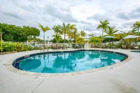 Dove Creek Resort & Marina, Trademark Collection by Wyndham - piscina