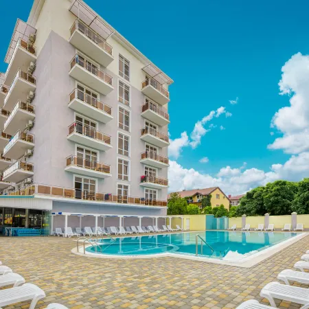 H2O Hotel