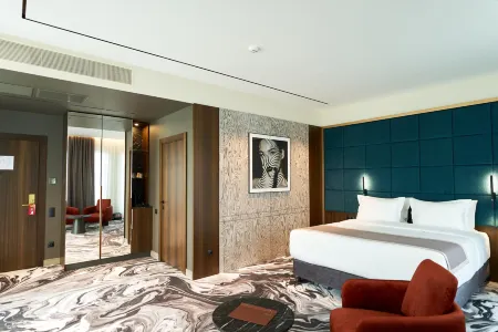 Boutique Hotel Status (Бутик-отель Статус) Отели в г. Брестский район