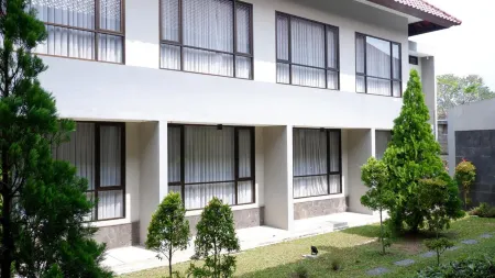 Pepabri Hotel & Resort Отели в г. Mandirancan