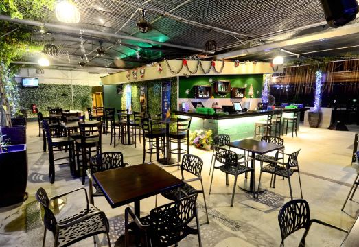 5. 호텔 누사 CT..