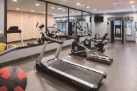 La Quinta Inn & Suites by Wyndham Gillette - Phòng tập thể hình