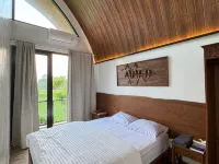 Villa Saung Wira Hotel di Kecamatan Beber