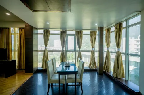 The Altruist Katra Hotel - Flughafentransfer