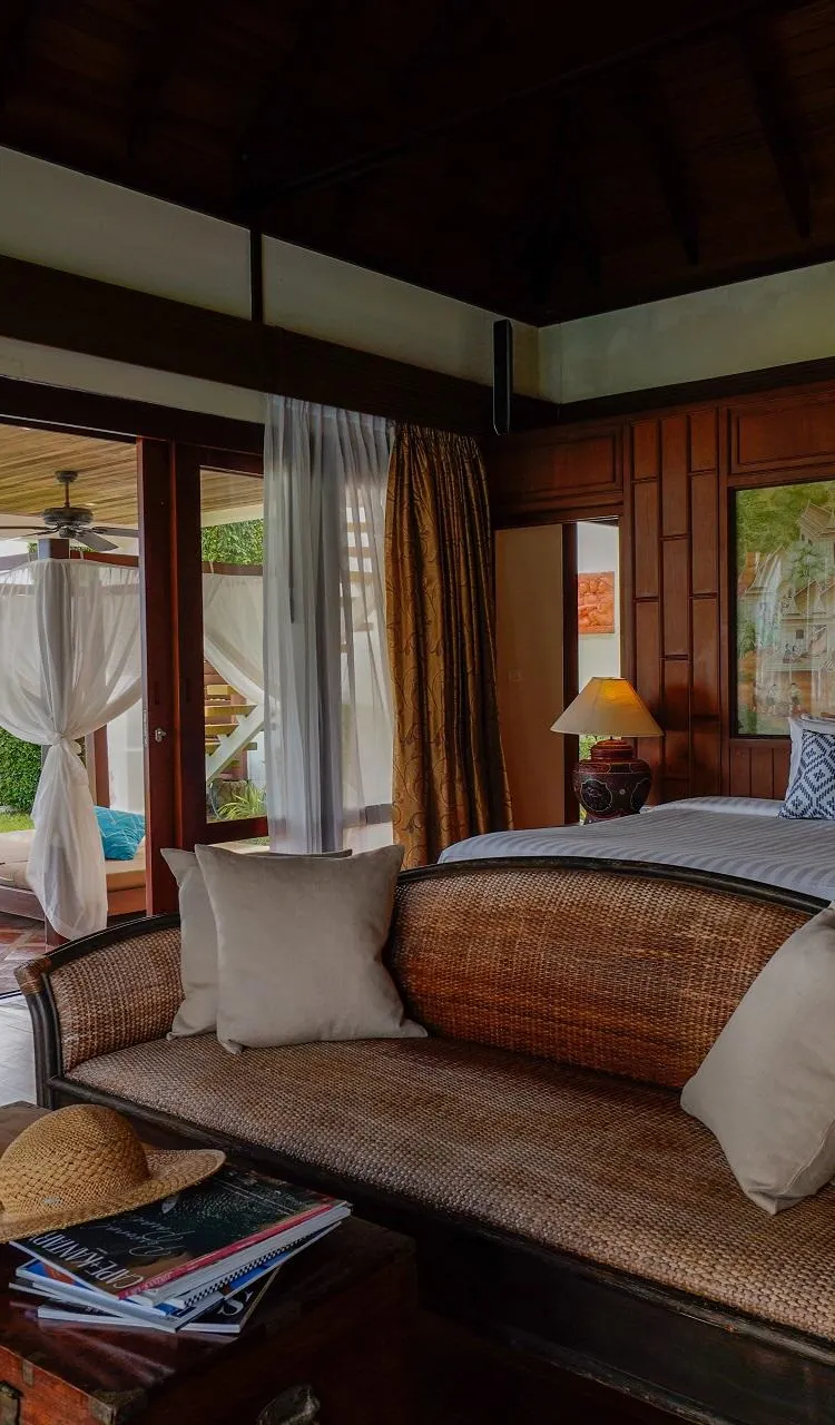 วิลล่า ห้องนอน 6 ห้อง พร้อมสระน้ำ