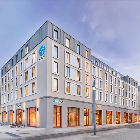 H2 Hotel Erfurt Отели рядом с достопримечательностью «Церковь Святого Андрея»