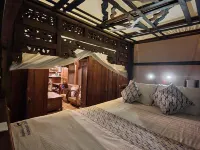 Yabbiekayu Hotels in Sewon