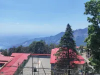 Sangam by Stotrak, Jhula Ghar Mussoorie - con vista montagne