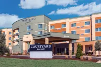 Courtyard Somerset Hotels near rue21