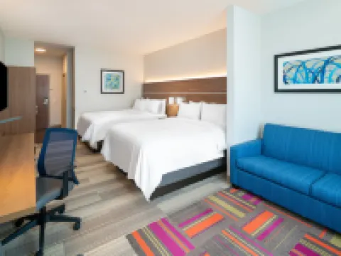 Holiday Inn Express & Suites ST PETERS by IHG Hotels in St. Charles County