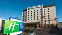 Holiday Inn Express & Suites Chihuahua Juventud Hotels in Chihuahua