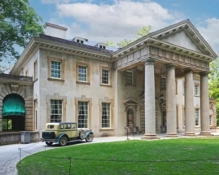 Crowne Plaza ATLANTA PERIMETER AT RAVINIA by IHG Hotels in Dunwoody