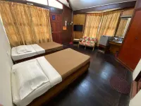 PCB Beach Resort Hotel di Badang