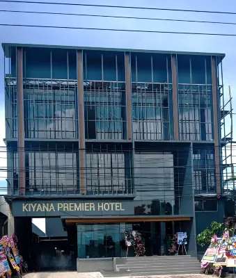 Kiyana Premiere Hotel Batang Hotels in Batang