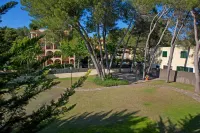 Hotel Bahia Hotels near CR7 Es Galatzo - S'Esclop Trail
