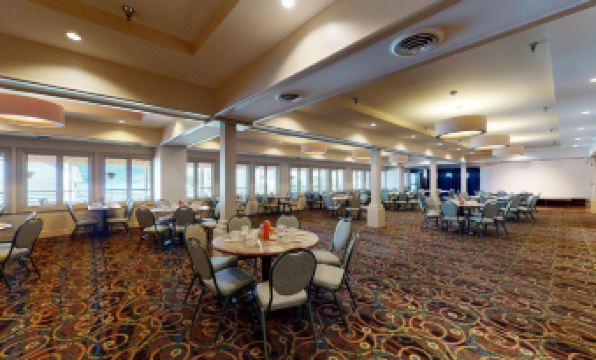 Surfside on the Lake