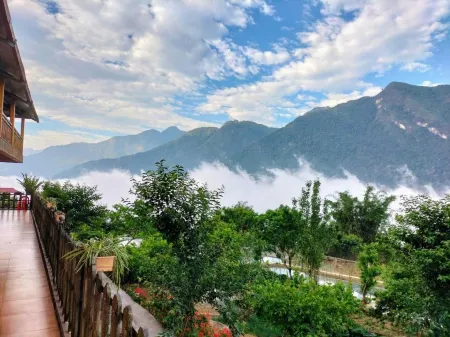 Muong Hoa Hmong Homestay