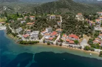 Pteleo Apartments Hotels in Edipsos