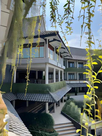 Tirtagangga Hot Spring Resort