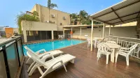 Hotel Internacional - موقف سيارات